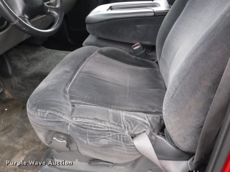 image for item DA8195 2001 Chevrolet Tahoe LS SUV