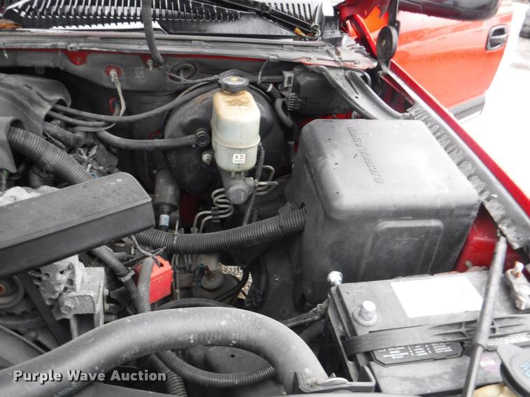 image for item DA8195 2001 Chevrolet Tahoe LS SUV