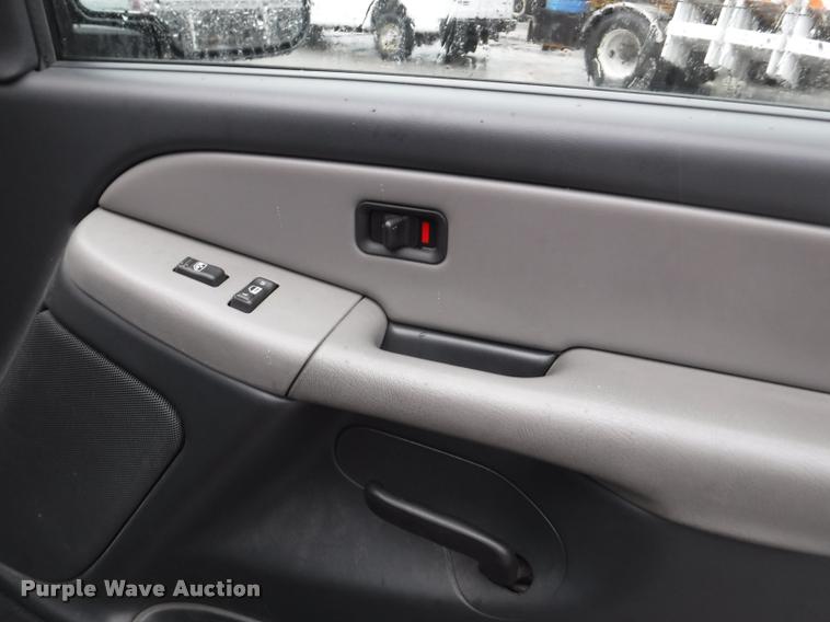 image for item DA8195 2001 Chevrolet Tahoe LS SUV