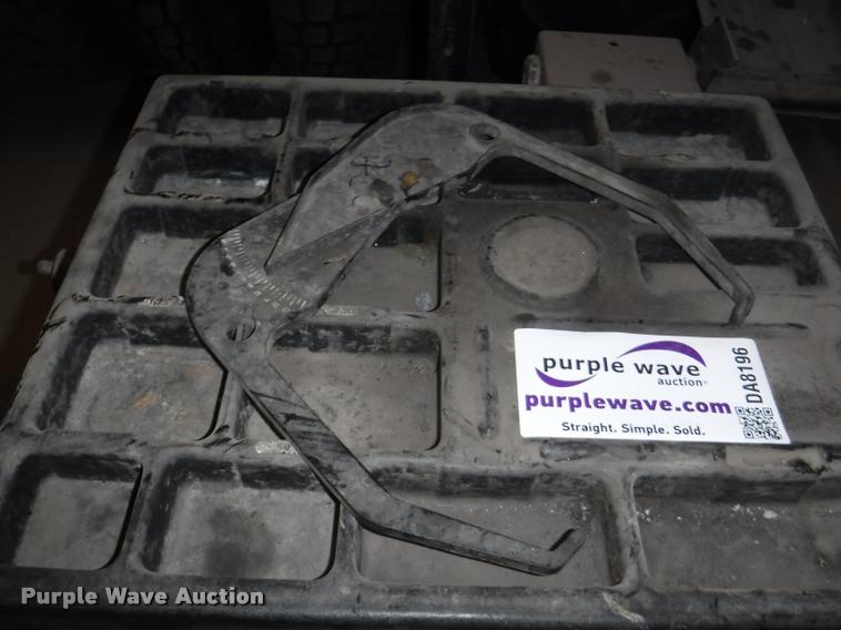 image for item DA8196 Coats 1001 tire balancer