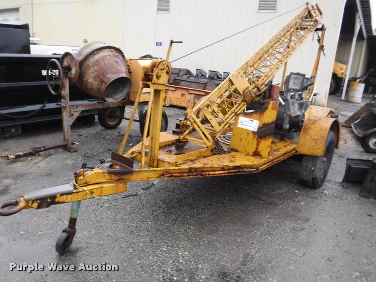 image for item DA8199 Light tower trailer