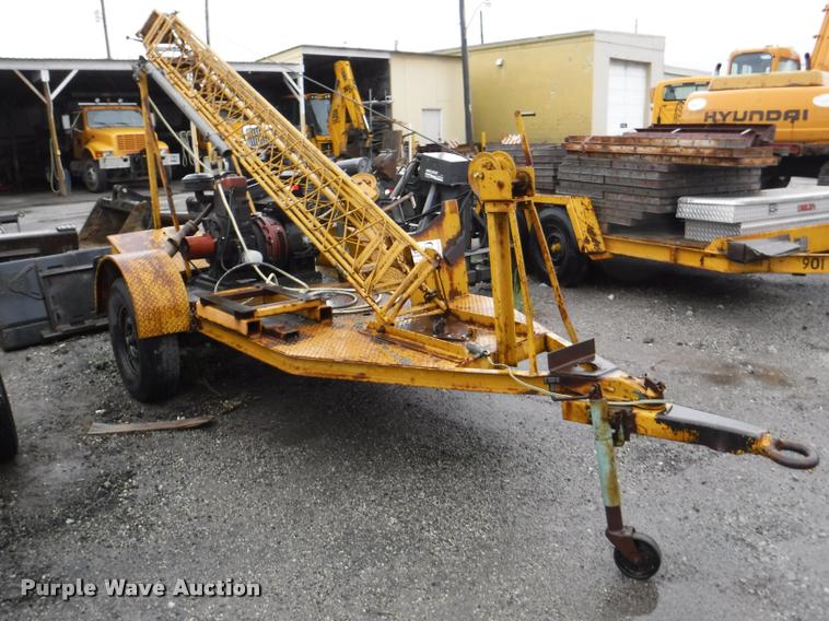 image for item DA8199 Light tower trailer