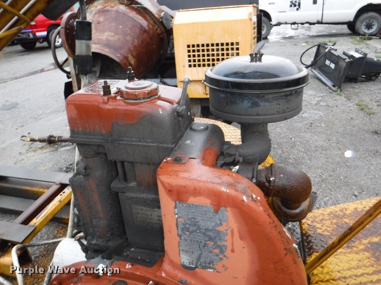 image for item DA8199 Light tower trailer