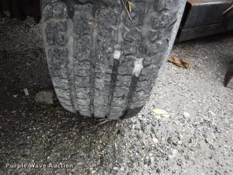 image for item DA8199 Light tower trailer