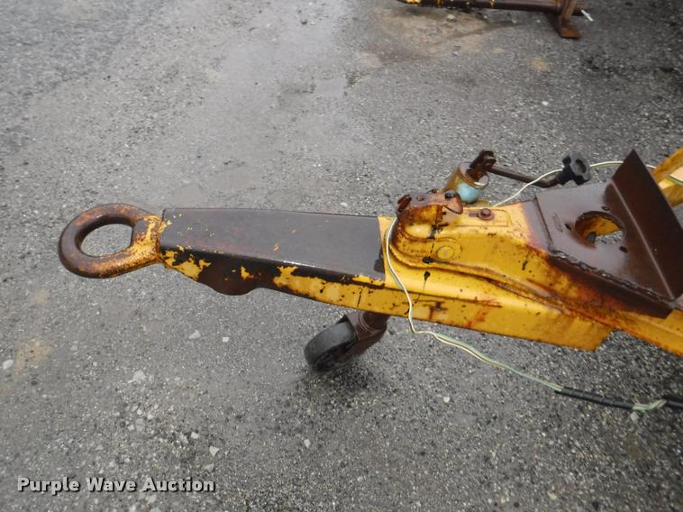 image for item DA8199 Light tower trailer