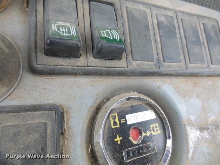 image for item DA8201 1998 Hyundai Robex 250LC-3 excavator