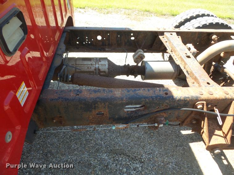 image for item DA8239 2008 Ford F550 truck cab and chassis
