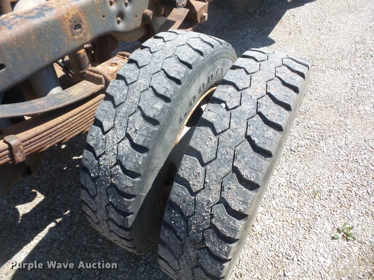 image for item DA8239 2008 Ford F550 truck cab and chassis