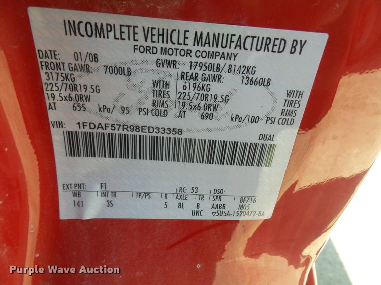 image for item DA8239 2008 Ford F550 truck cab and chassis