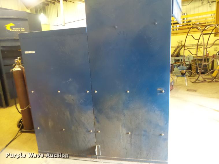 image for item DA9472 Clean Air welding table