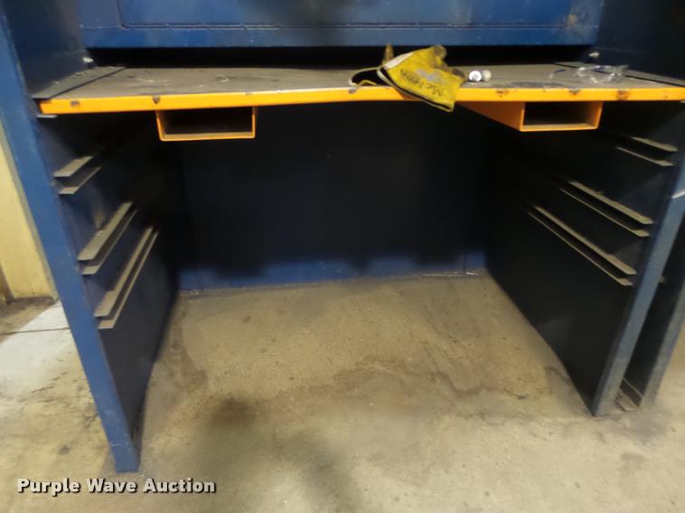 image for item DA9473 Clean Air welding table