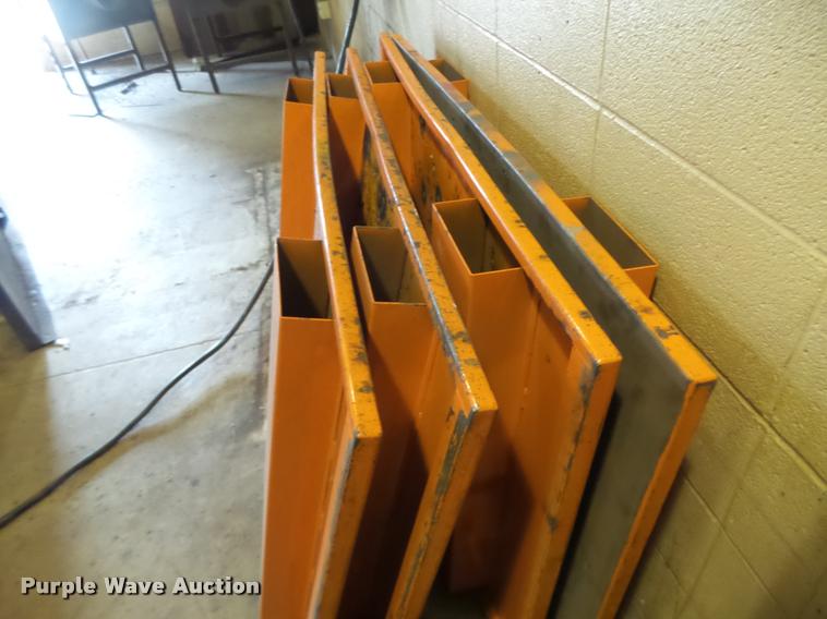 image for item DA9474 Clean Air welding table