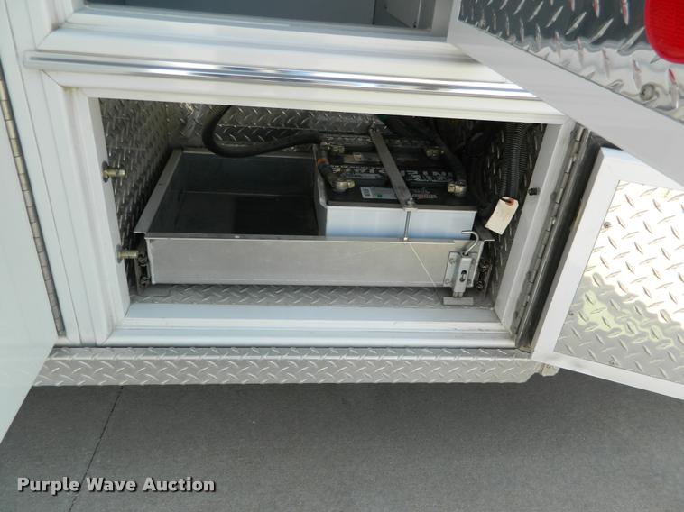 image for item DA9733 2005 Ford E450 ambulance