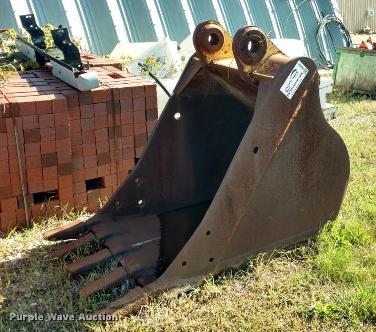 image for item DB0955 Excavator bucket