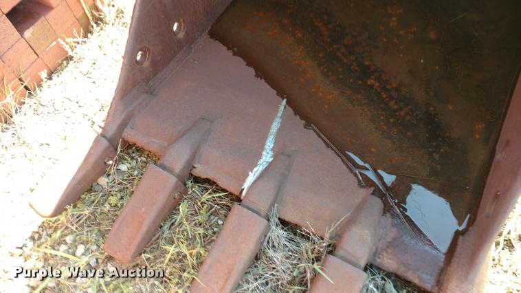 image for item DB0955 Excavator bucket