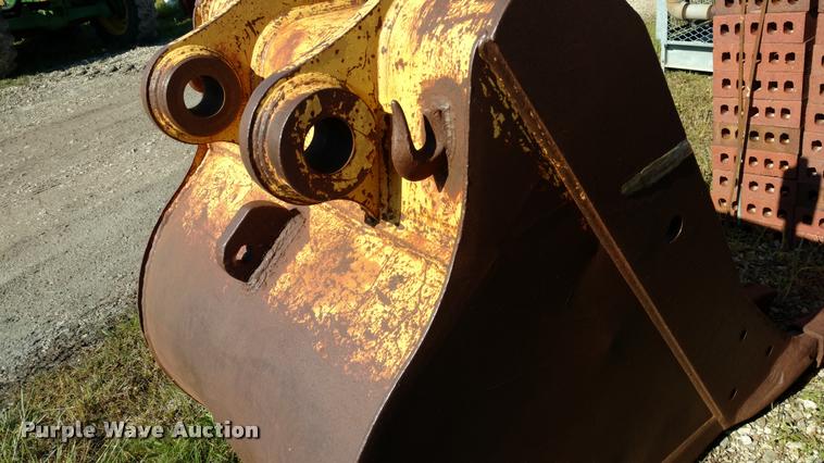 image for item DB0955 Excavator bucket