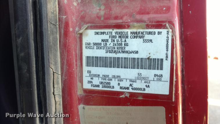 image for item DB0956 1992 Ford LT8000 dump truck