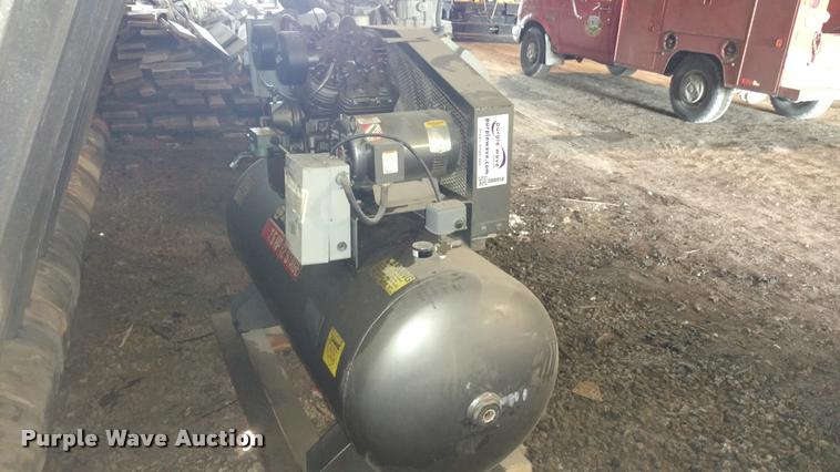 image for item DB0958 2003 Napa air compressor