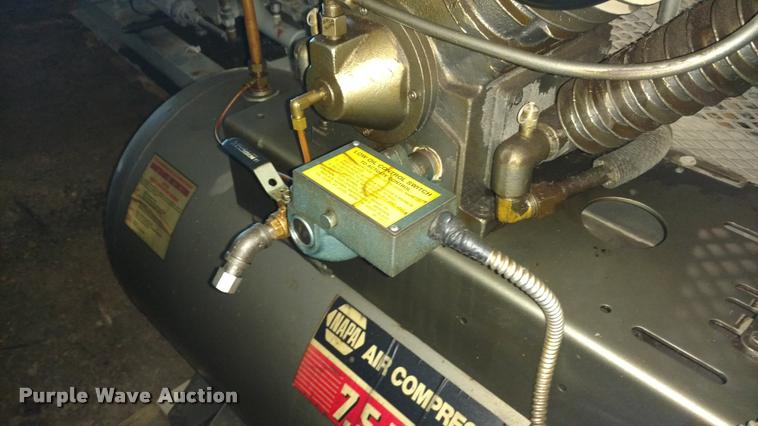 image for item DB0958 2003 Napa air compressor