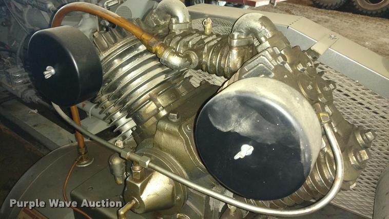 image for item DB0958 2003 Napa air compressor