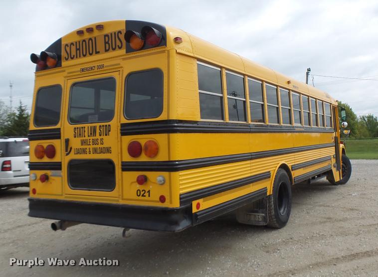 image for item DB1320 2002 Freightliner FS65 school bus