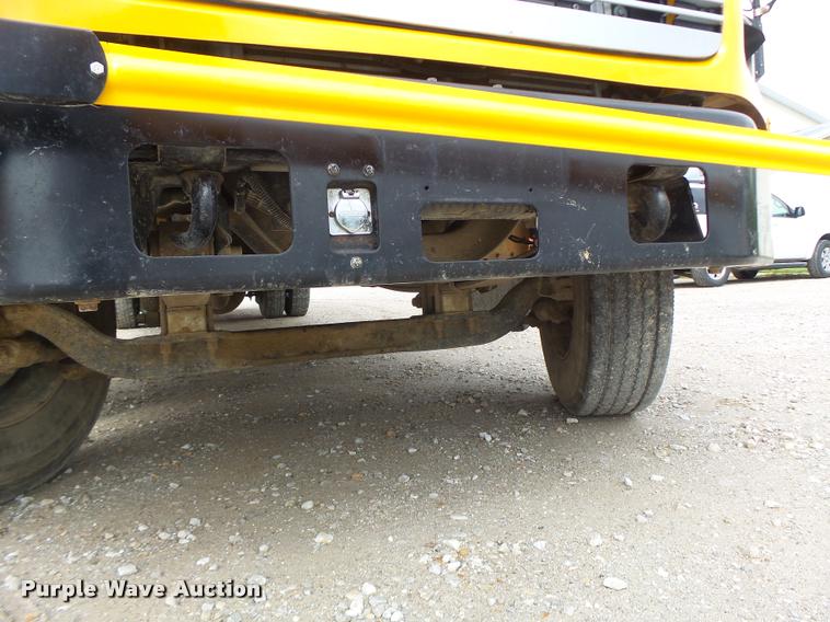 image for item DB1320 2002 Freightliner FS65 school bus