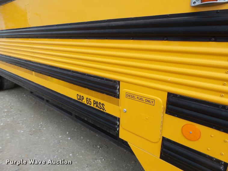 image for item DB1320 2002 Freightliner FS65 school bus