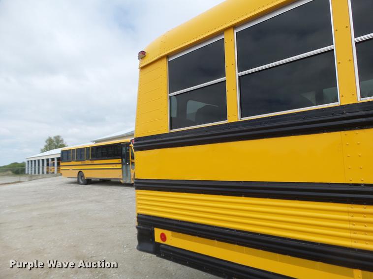 image for item DB1320 2002 Freightliner FS65 school bus