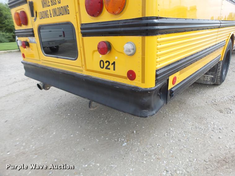 image for item DB1320 2002 Freightliner FS65 school bus
