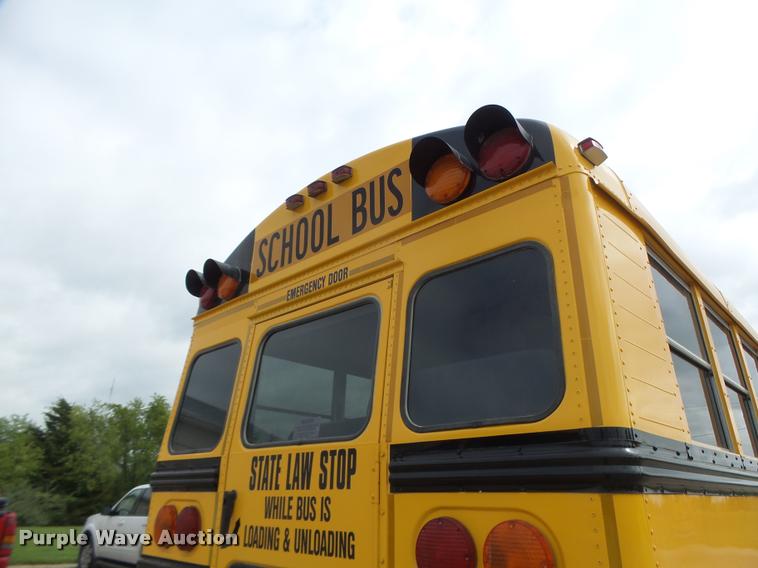 image for item DB1320 2002 Freightliner FS65 school bus