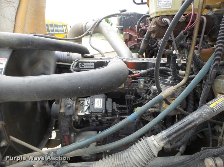 image for item DB1320 2002 Freightliner FS65 school bus