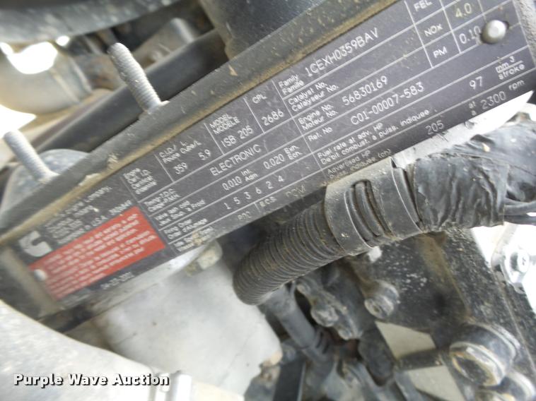 image for item DB1320 2002 Freightliner FS65 school bus