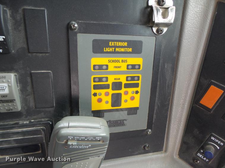 image for item DB1320 2002 Freightliner FS65 school bus