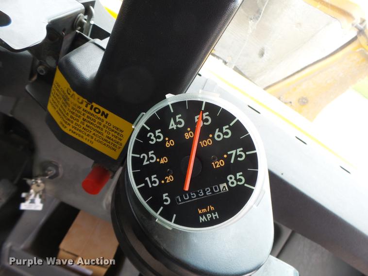 image for item DB1320 2002 Freightliner FS65 school bus