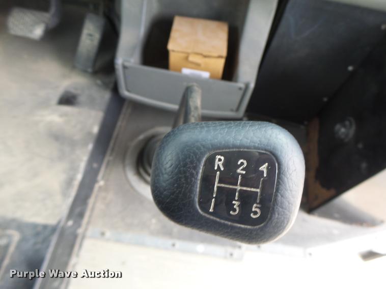 image for item DB1320 2002 Freightliner FS65 school bus