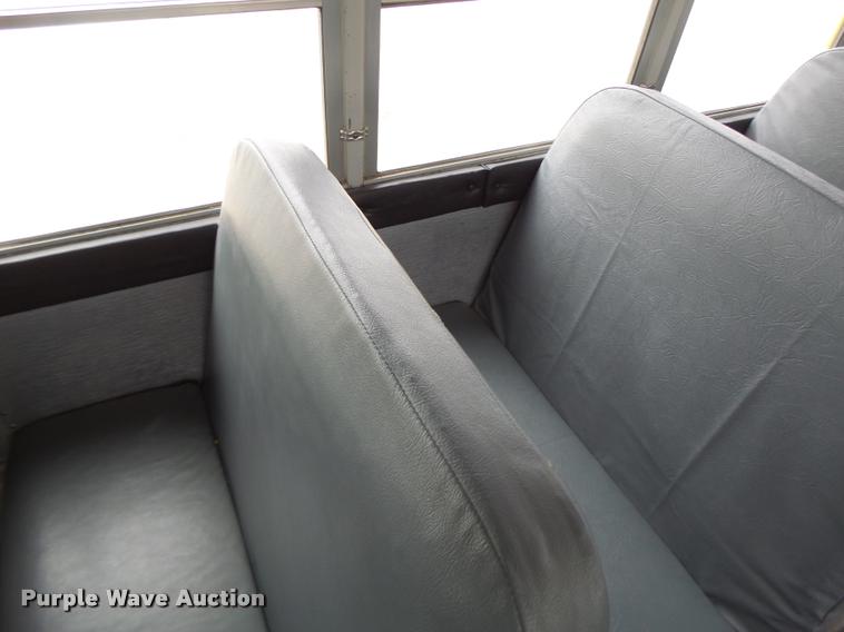 image for item DB1320 2002 Freightliner FS65 school bus