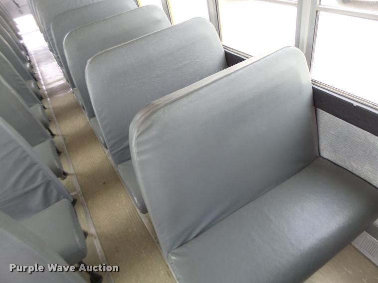 image for item DB1320 2002 Freightliner FS65 school bus