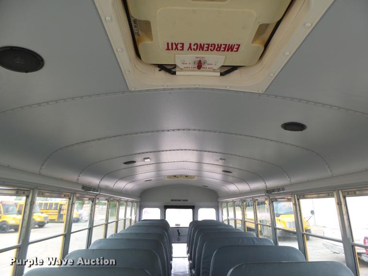 image for item DB1320 2002 Freightliner FS65 school bus