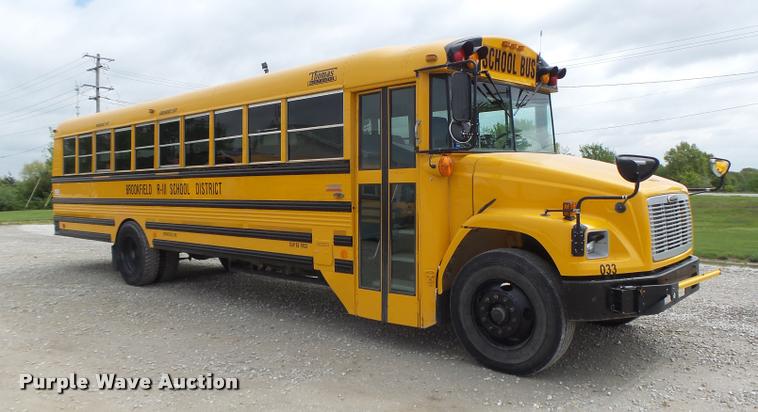 image for item DB1321 2003 Freightliner FS65 school bus