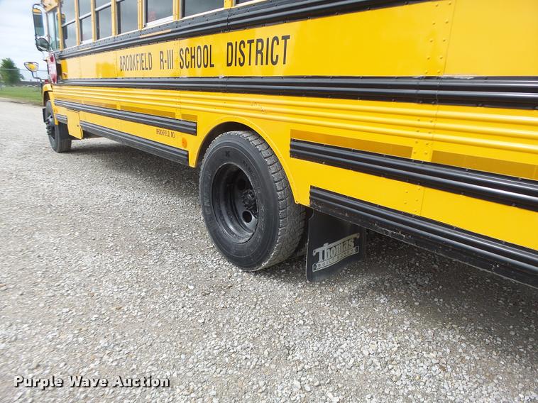 image for item DB1321 2003 Freightliner FS65 school bus