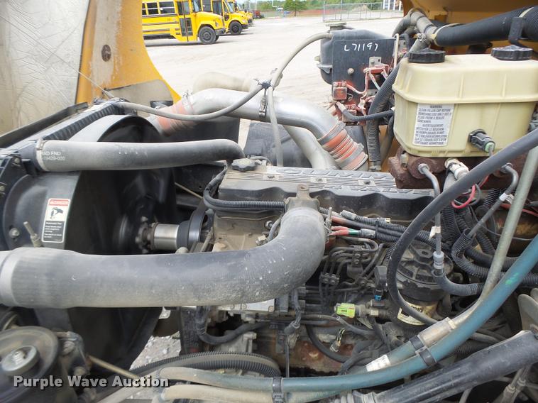 image for item DB1321 2003 Freightliner FS65 school bus