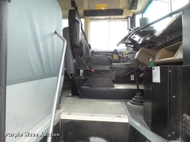 image for item DB1321 2003 Freightliner FS65 school bus