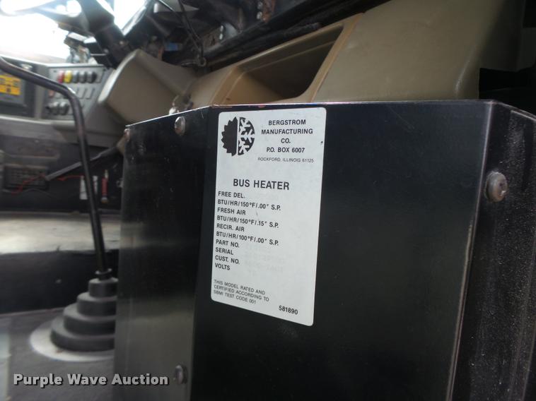 image for item DB1321 2003 Freightliner FS65 school bus