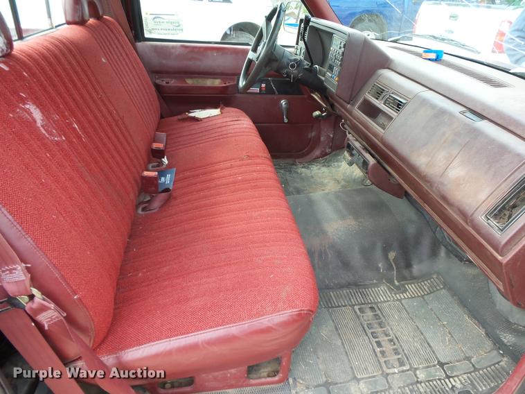 image for item DB2545 1993 GMC C1500 pickup truck