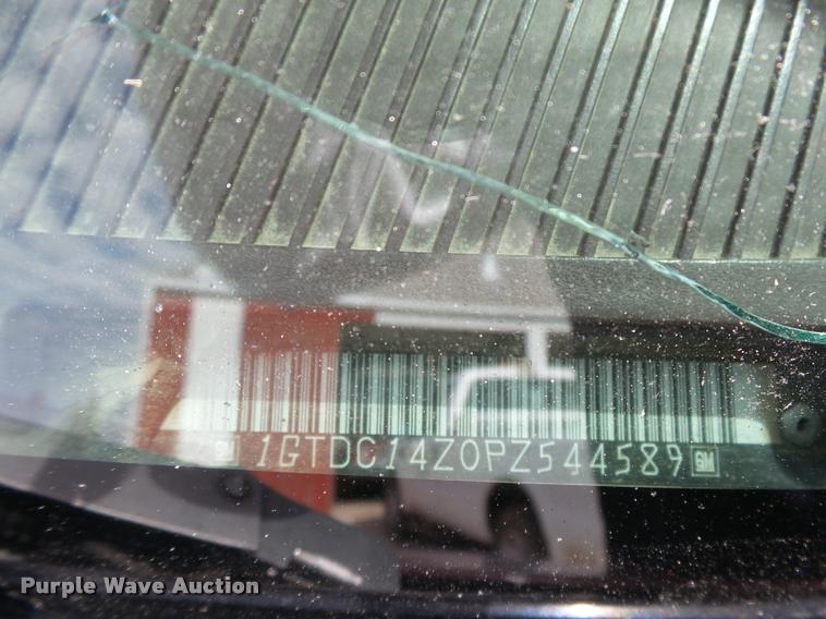 image for item DB2545 1993 GMC C1500 pickup truck