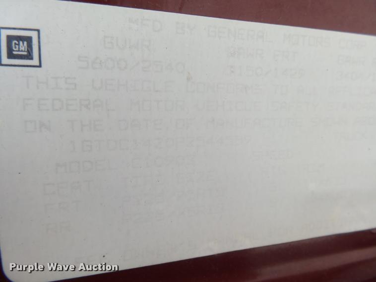 image for item DB2545 1993 GMC C1500 pickup truck