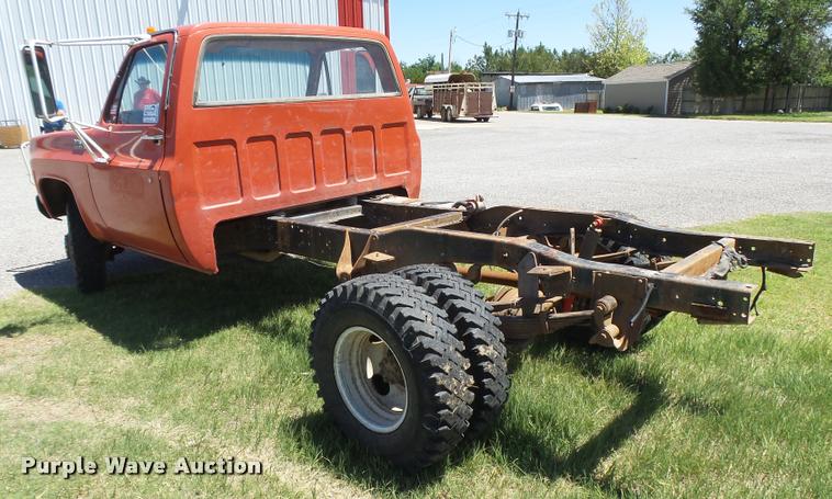 image for item DB2566 1980 Chevrolet Custom Deluxe 30 pickup truck cab and chassis