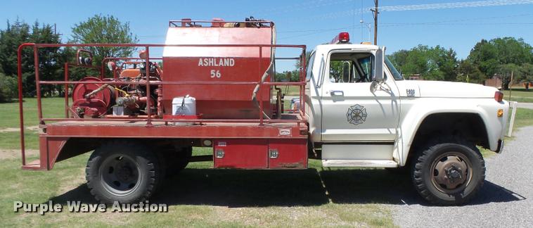 image for item DB2567 1979 Ford F600 fire truck