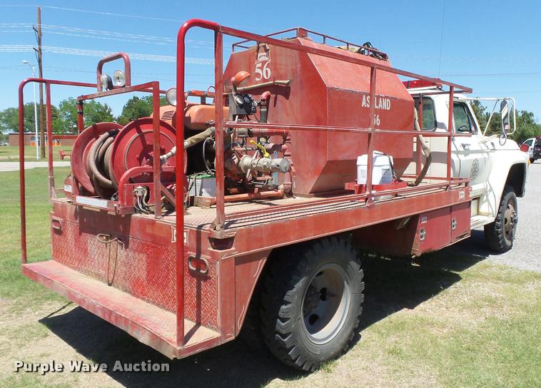 image for item DB2567 1979 Ford F600 fire truck