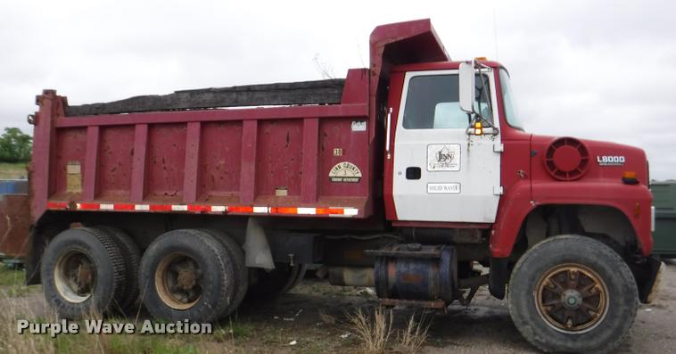 image for item DB3911 1993 Ford L8000 dump truck
